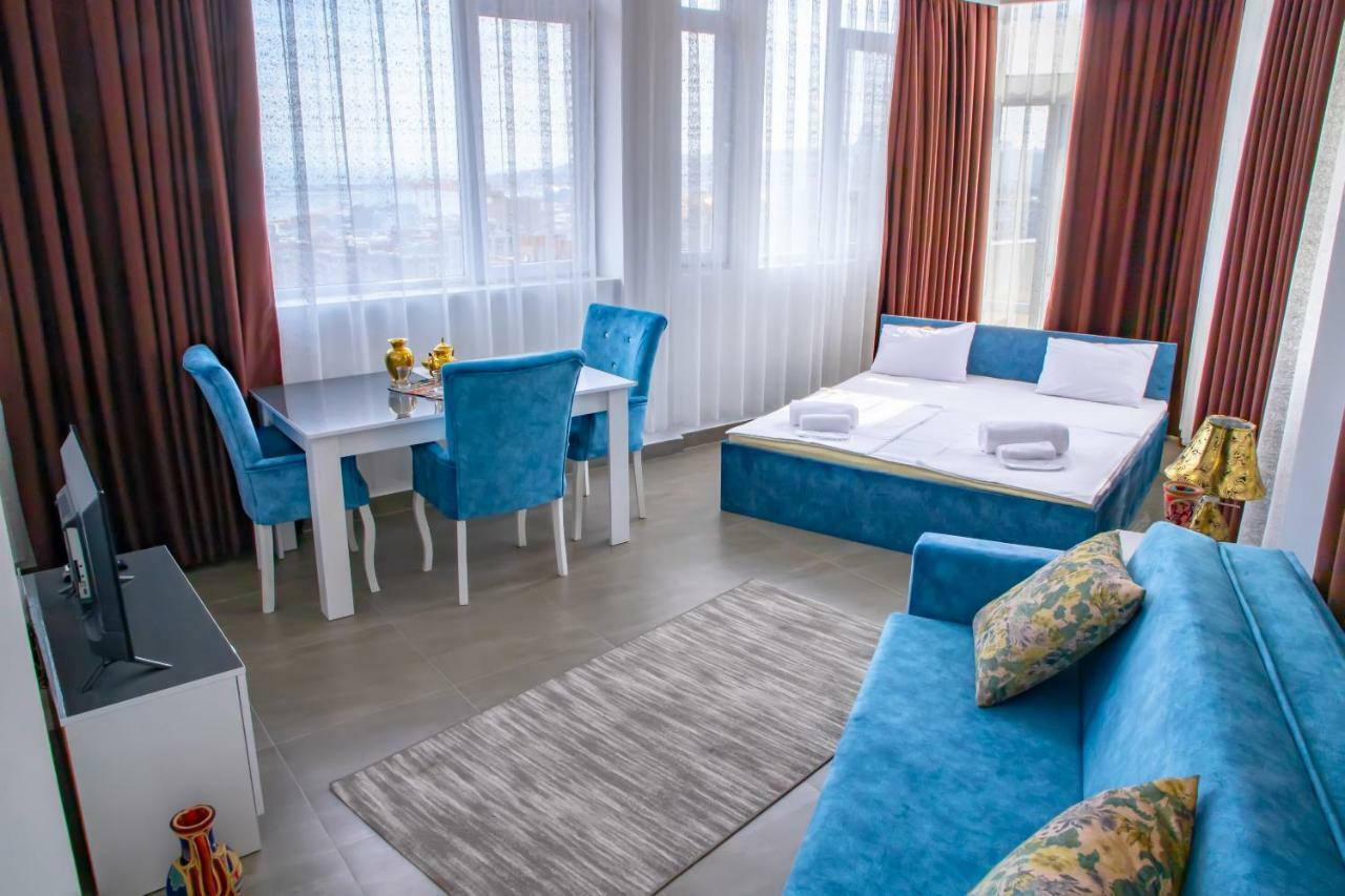 Panorama Baku - 22 Floor Lejlighedshotel Eksteriør billede